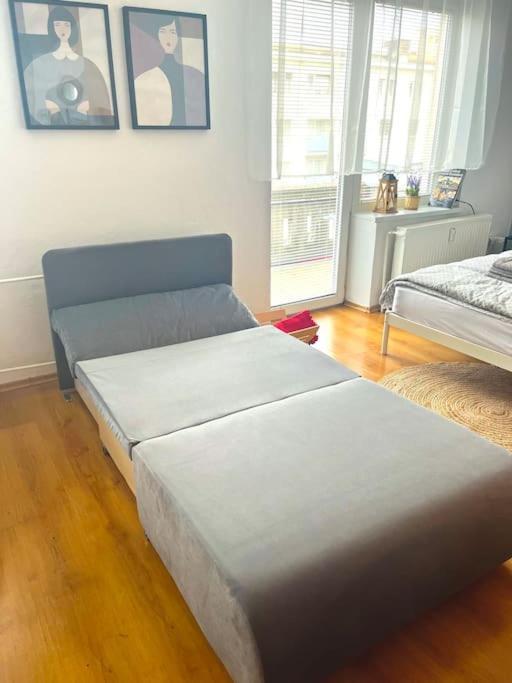 Appartamento Charming Studio In The Old Town Bratislava Esterno foto